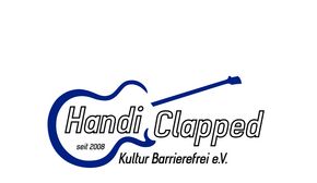stilisierte Gitarre mit der Vereinsbezeichnung "15 Jahre Handi Clapped - Kultur barrierefrei e.V."